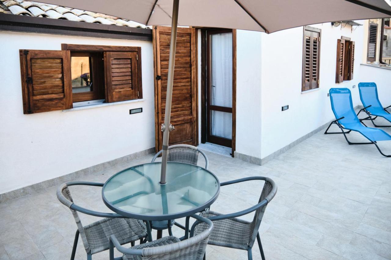 Mercede Rooms Palermo Exteriör bild