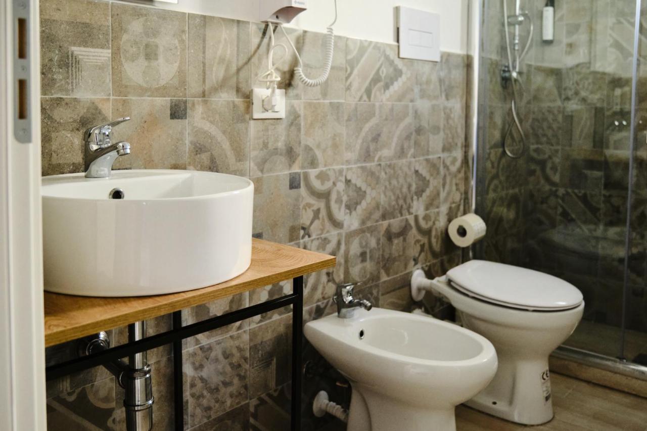 Mercede Rooms Palermo Exteriör bild